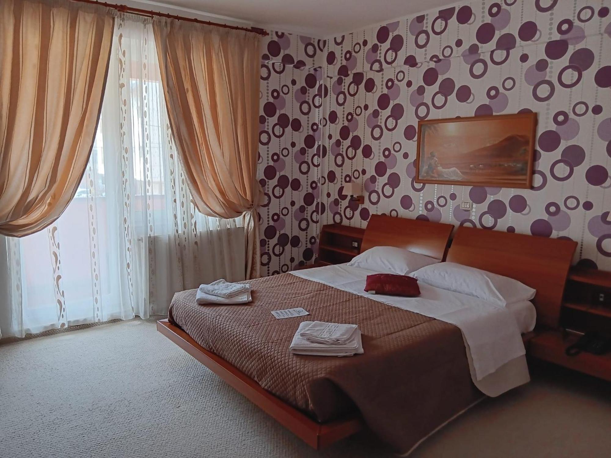 Hotel Vila Veneto Timisoara Exterior foto